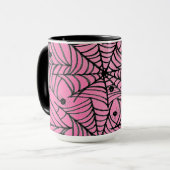 Spooky Halloween Spider Webs auf Pink Tasse (Vorderseite Links)