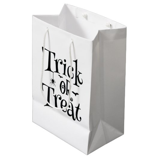 Spooky Halloween Trick oder Treat Gift Bags - Perf Mittlere Geschenktüte (Vorderseite Schrägansicht)
