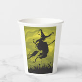 Spooky Halloween Witch Flying on Broomstick Pappbecher (Vorderseite)