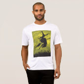 Spooky Halloween Witch Flying on Broomstick T-Shirt (Vorne ganz)