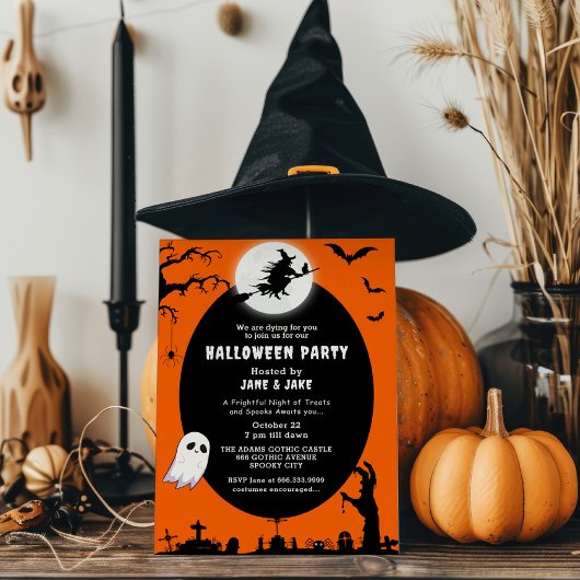 Spooky Hexe über dem Orangen Halloween-Party des M Einladung