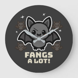 Spooky Kawaii Bat Halloween Large Clock Große Wanduhr