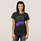 Spooky Misty Morn - BOO! Halloween T-Shirt (Vorne ganz)