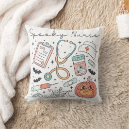 Spooky Nurse Halloween Kissen