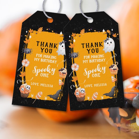 Spooky One Cute Halloween Birthday Thank You Geschenkanhänger