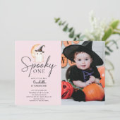 Spooky One Foto Geburtstag Einladung (Stehend Vorderseite)