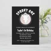 Spooky One Fun Halloween Ghost Erster 1. Geburtsta Einladung (Stehend Vorderseite)