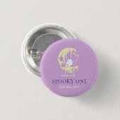 Spooky One Mama Niedlich Ghost Halloween 1. Geburt Button (Vorne & Hinten)