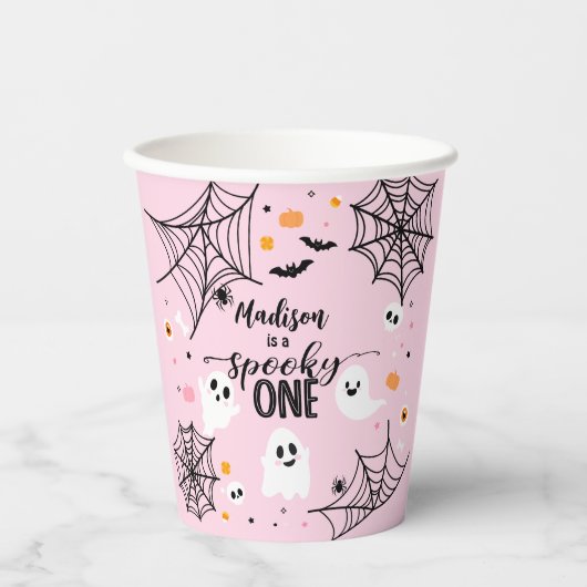 Spooky One Pink Halloween Ghost Pappbecher (Vorderseite)