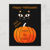 Spooky Orange Black Cat Trick oder Treat Halloween Postkarte (Vorderseite)