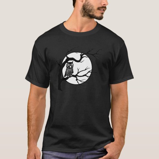 Spooky Owl im Baum T-Shirt (Vorderseite)