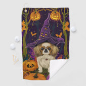 Spooky Pekingese Hund Halloween Hexe und Pumpkin Golfhandtuch (Insitu)