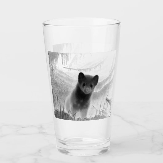 Spooky Pine Marten Glas (Vorderseite)