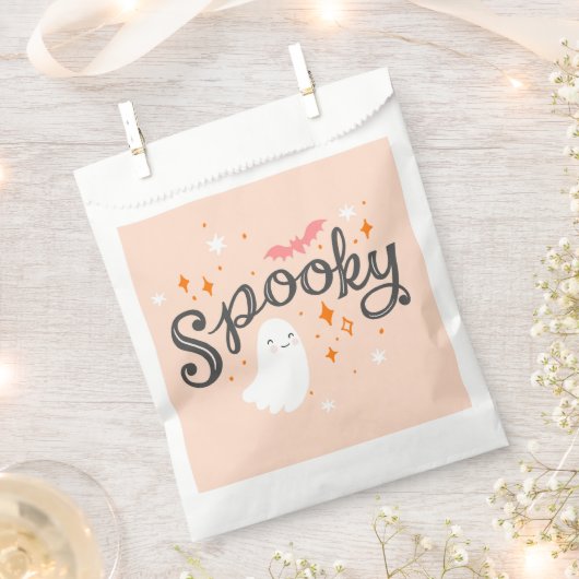Spooky Pink Halloween Geschenktütchen (Ausgeschnitten)