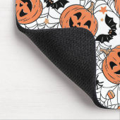 Spooky Pumpkin Halloween Pattern Mousepad (Ecke)