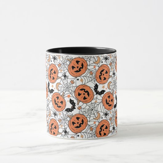 Spooky Pumpkin Halloween Pattern Tasse (Zentrum)