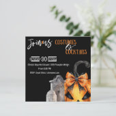 Spooky Pumpkin mit Bow versteckt sich hinter Grabs Einladung (Stehend Vorderseite)