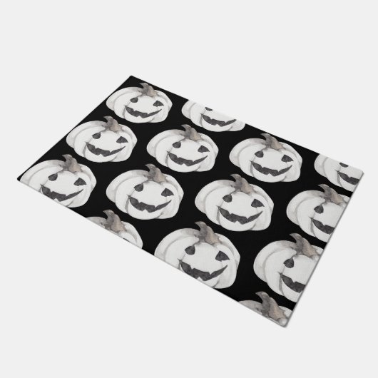 Spooky Pumpkin Pattern | Frohe Halloween Fußmatte (Schrägansicht)