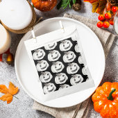Spooky Pumpkin Pattern | Frohe Halloween Geschenktütchen