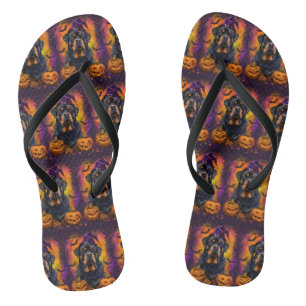 Spooky Rottweiler Hund Halloween Hexe und Pumpkin Badesandalen