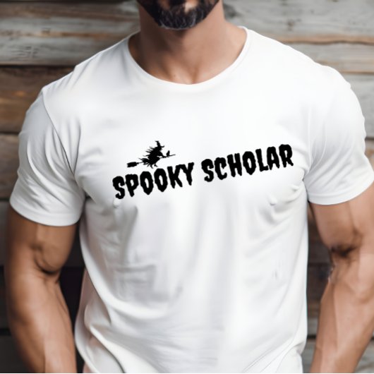 Spooky Scholar schwarze Typografie halloween Hexe T-Shirt