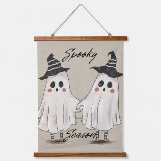 Spooky Season Squad Wandteppich Mit Holzrahmen (Vorderseite)