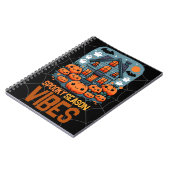 Spooky Season Vibes Notizblock (Linke Seite)