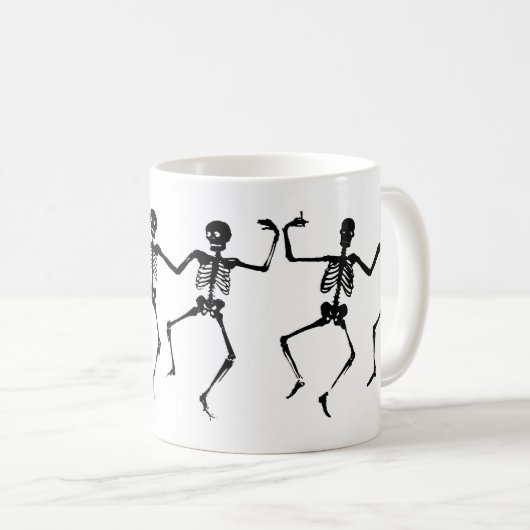 Spooky Skeleton Black & White Halloween Kaffeetasse (VorderseiteRechts)