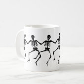 Spooky Skeleton Black & White Halloween Kaffeetasse (Vorderseite Links)