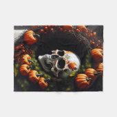 Spooky Skull and Pumpkin Wreath Fleecedecke (Vorderseite (Horizontal))