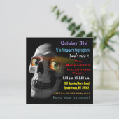Spooky Skull Beängstigend Halloween Einladung (Stehend Vorderseite)