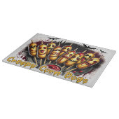 Spooky Snacks für ghoulische Ansammlungen Schneidebrett (Ecke)