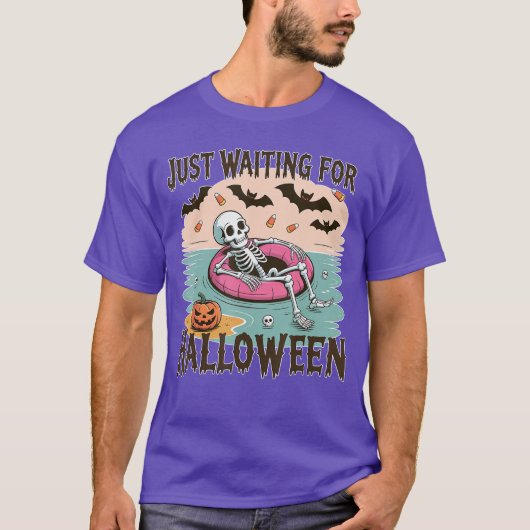 Spooky Summer Skeleton Just Waiting For Halloween  T-Shirt (Vorderseite)