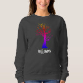 "Spooky Sweater Style: Halloween Tree Chic" Sweatshirt (Vorderseite)