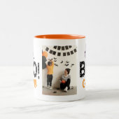 Spooky The Boo Crew Halloween Familie Foto Zweifarbige Tasse (Mittel)