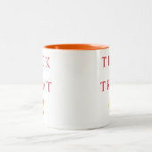 Spooky Trick oder Jack-o'-Laterne Halloween behand Zweifarbige Tasse (Mittel)