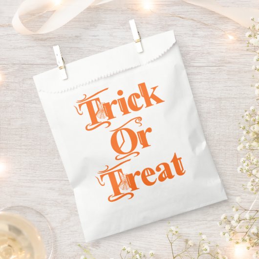 Spooky Trick oder Treat Cobweb Lettern Geschenktütchen (Ausgeschnitten)