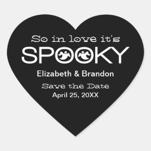 Spooky Typografie Halloween Save the Date Stickers