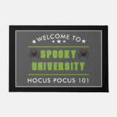 Spooky University Hocus Pocus Halloween Fußmatte (Vorderseite)