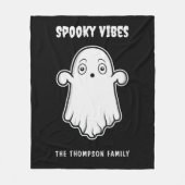 Spooky Vibes Ghost Halloween Schwarz-Weiß Fleecedecke (Vorderseite)