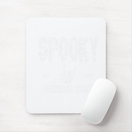 Spooky Vibes: Halloween Graphic T-Shirt Mousepad (Mit Mouse)
