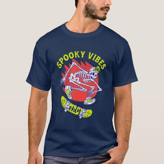 Spooky Vibes nur Skateboarding Skelett Halloween T-Shirt (Vorderseite)