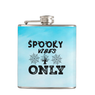 Spooky Vibes Only-67293 Kapuzenpullover Flachmann