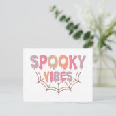 Spooky Vibes Postkarte (Stehend Vorderseite)
