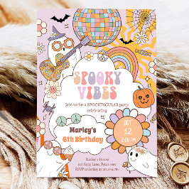 Spooky Vibes Retro Halloween-Party Girl Birthday Einladung