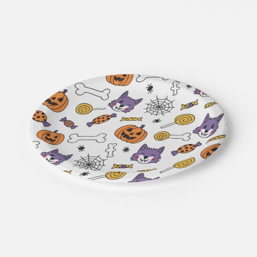 Spooky Werewolf Halloween Vibes Pappteller (Schrägansicht)