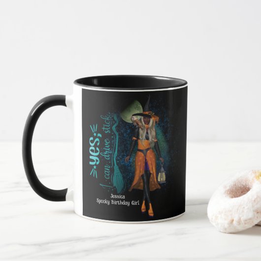 Spooky Witchy 30. Geburtstag Halloween Tasse (Mit Donut)