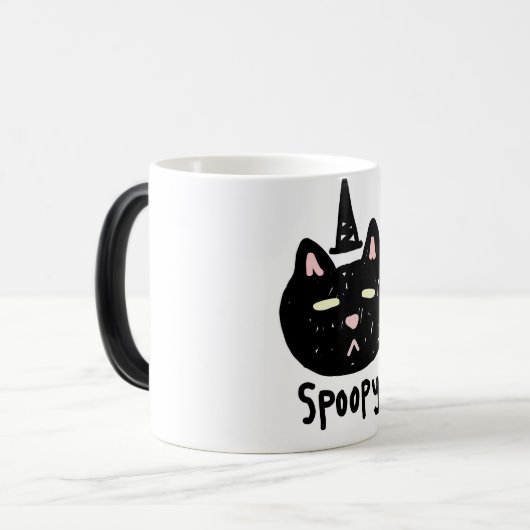 Spoopy verwandelnde Tasse (Vorderseite Links)