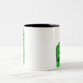Sport-Fan-Hand des Vater-#1 im Grün Zweifarbige Tasse (Mittel)
