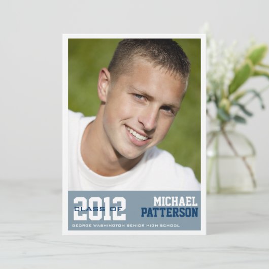 Sport Typ Foto Graduation Party Einladung Blauer T (Stehend Vorderseite)